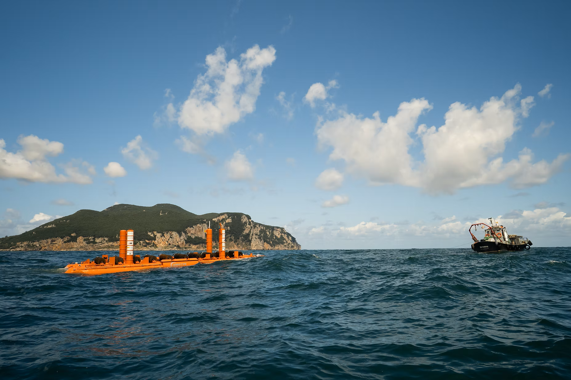 Arrecife Energy Systems Trimaran