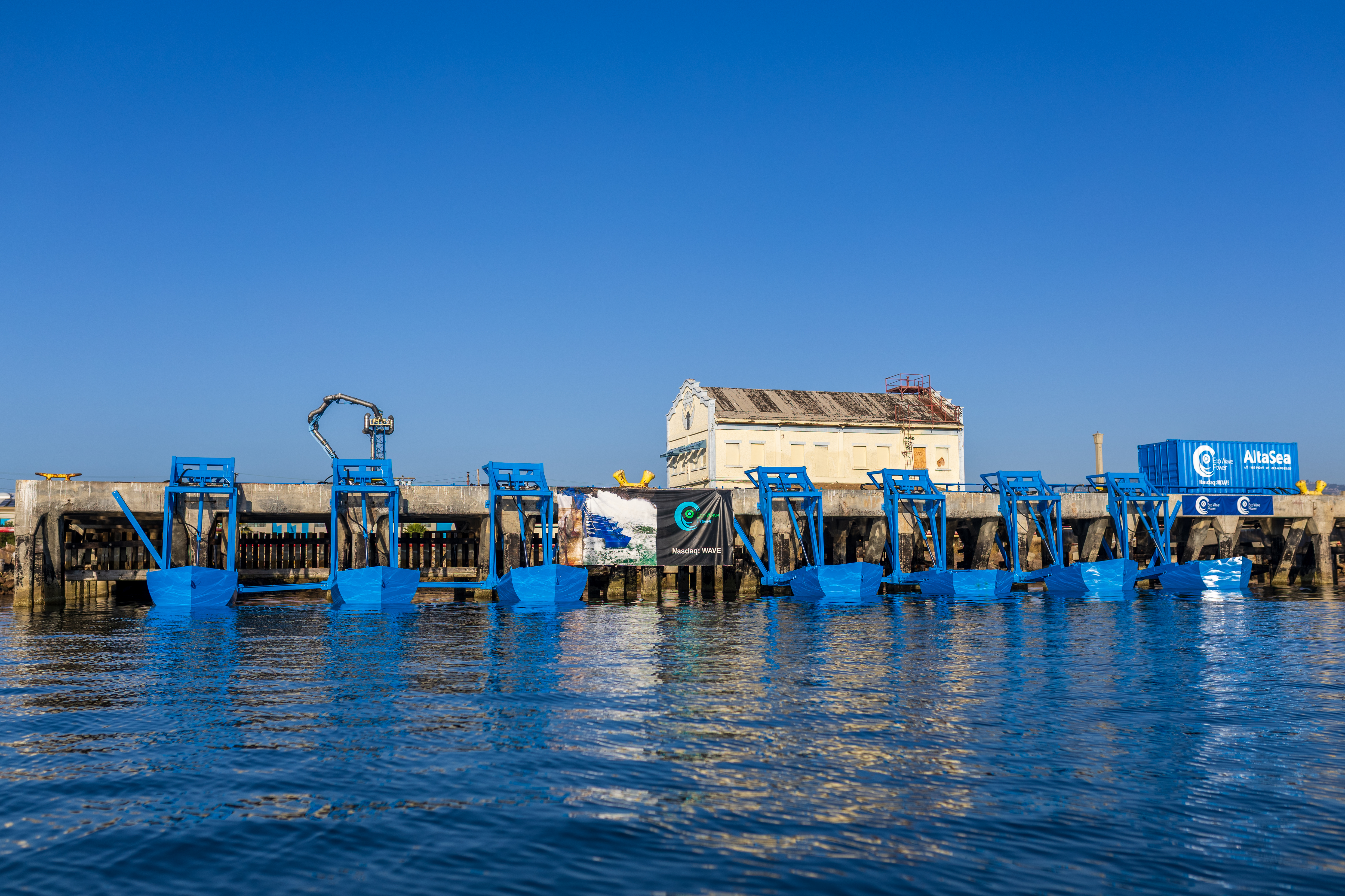 Eco Wave Power AltaSea Project (Photo Credit: Arturo Garcia-Ayala)