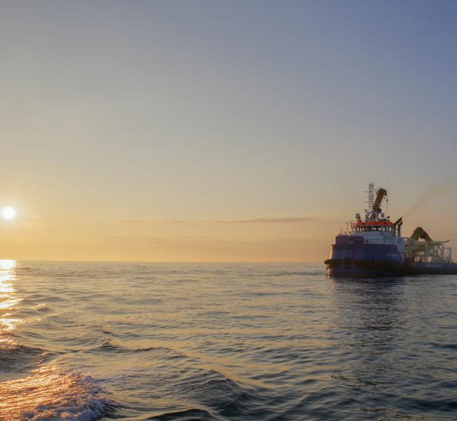 Vessel Carrying Minesto DG500 to Commissioning