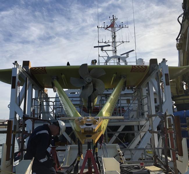 Minesto DG500 on a Vessel