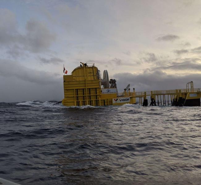 OceanEnergy - OE Buoy Arrival in Hawaii