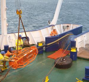 European Marine Energy Centre (EMEC) Cable Laying at Tidal Test Site (Credit Mike Brookes-Roper)